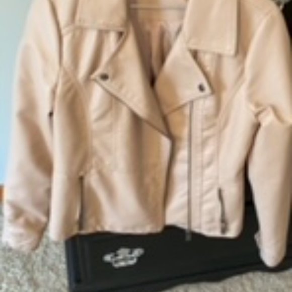 Jacket - Picture 5 of 12